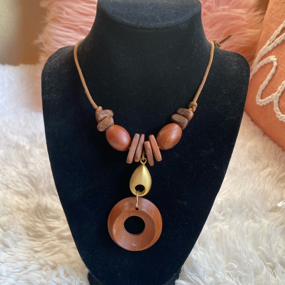 Wooded Necklace